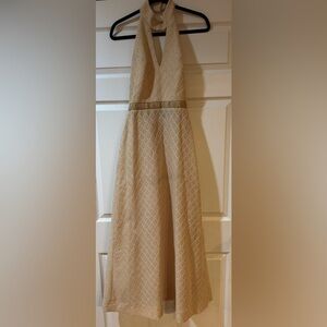 Mr Boots tan maxi dress womens size 6